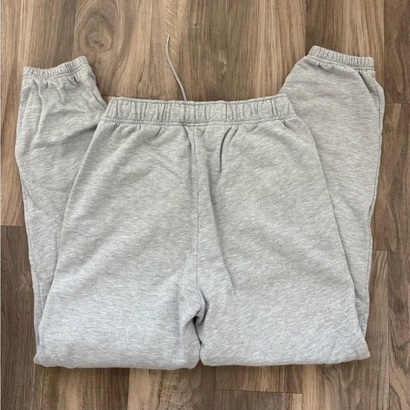 Alo Yoga Accolade Sweatpants Medium - Picture 4 of 8